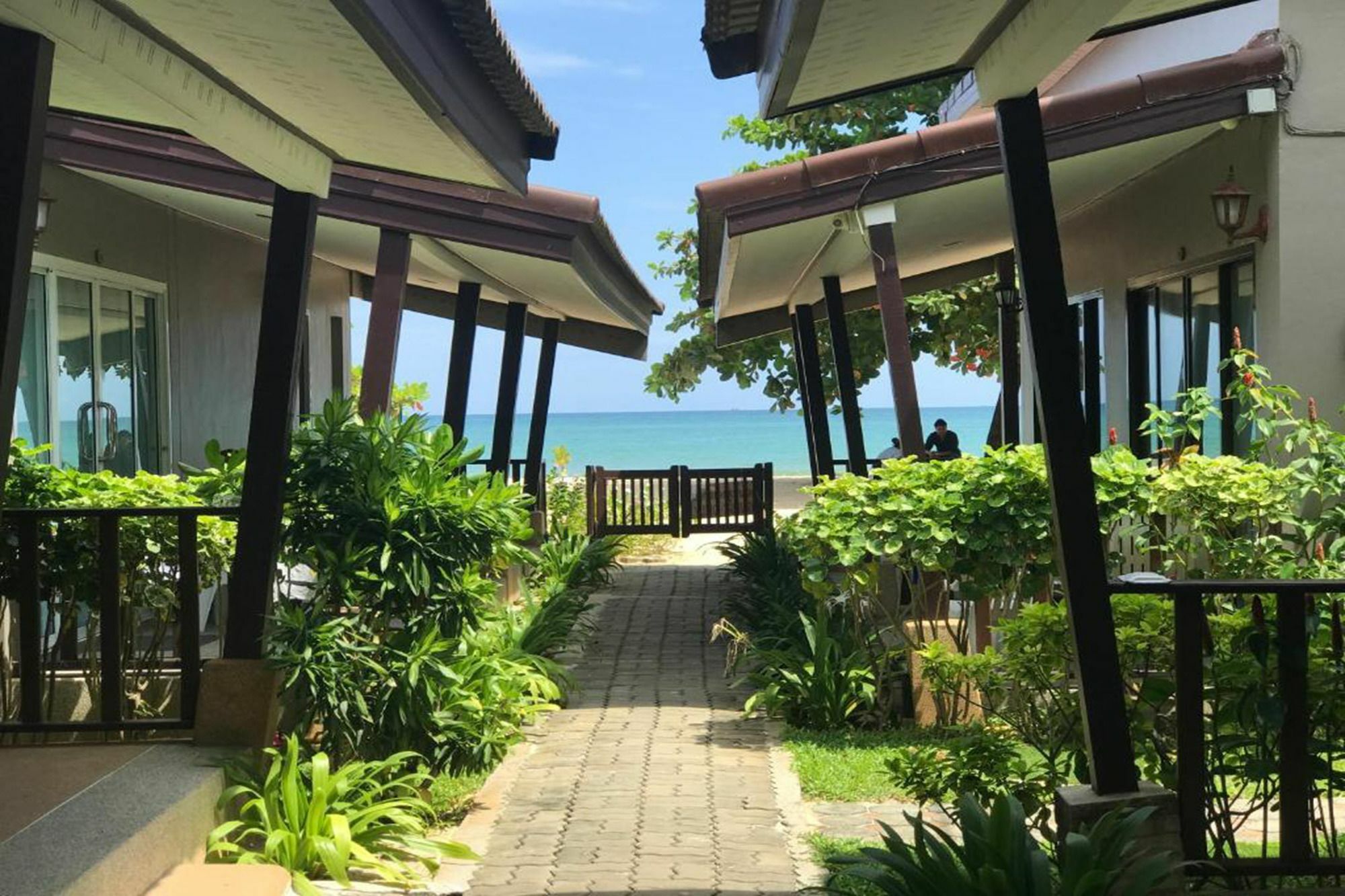 Dang Sea Beach Resort - Sha Nai Yang Beach Buitenkant foto